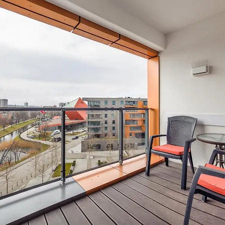 Blue Merlin - River View グダニスク