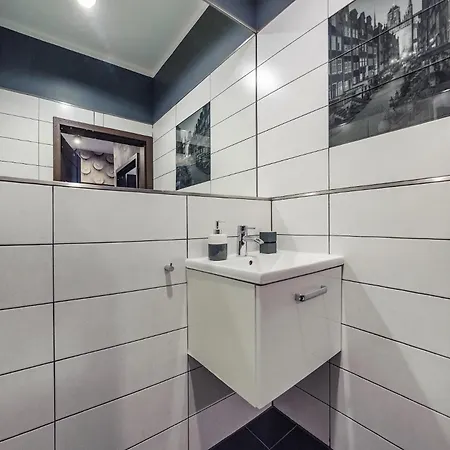 Blue Merlin - River View Danzica