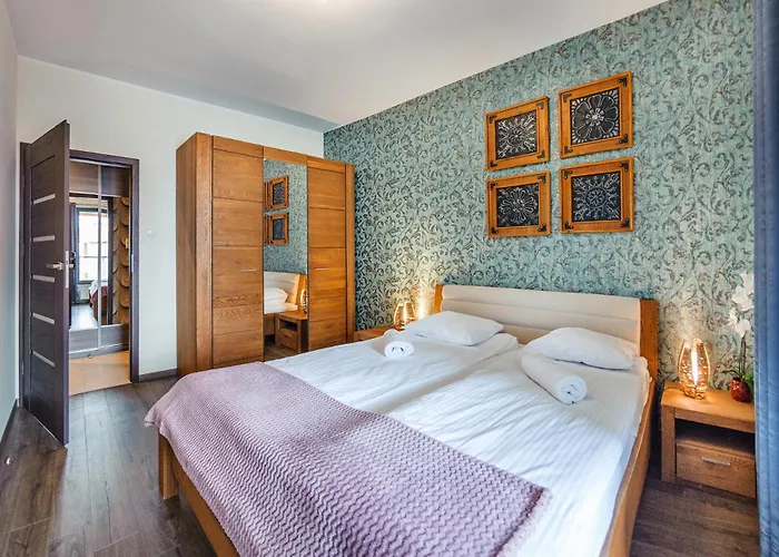 Blue Merlin - River View *