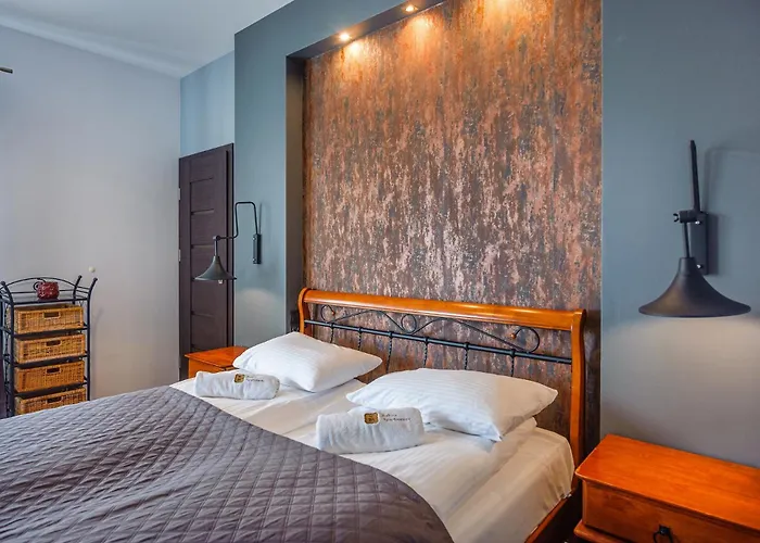 Blue Merlin - River View