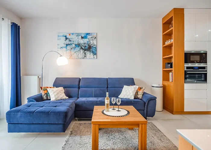 Blue Merlin - River View