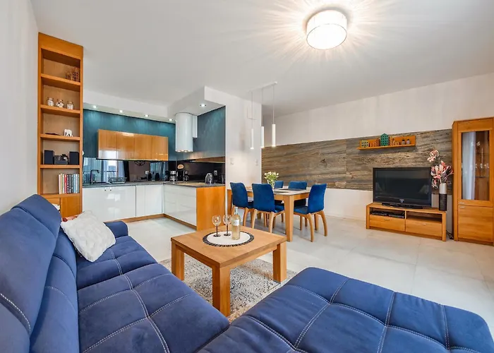 Blue Merlin - River View