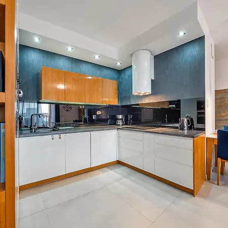 Blue Merlin - River View *